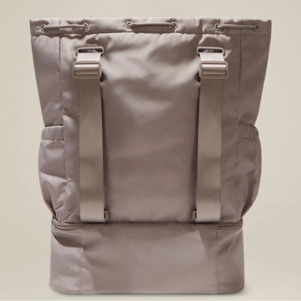Convertible gym bag - Picture 2 of 5